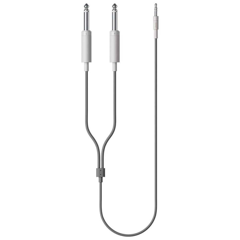 Apple releases $35 bi-directional Lightning to 3.5mm Audio Cable