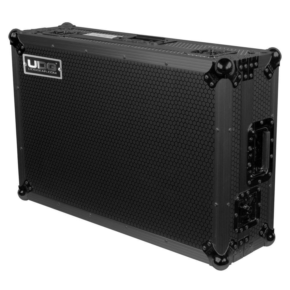 UDG Ultimate Flight Case Denon DJ SC Live 2 Plus w/ Wheels (Black